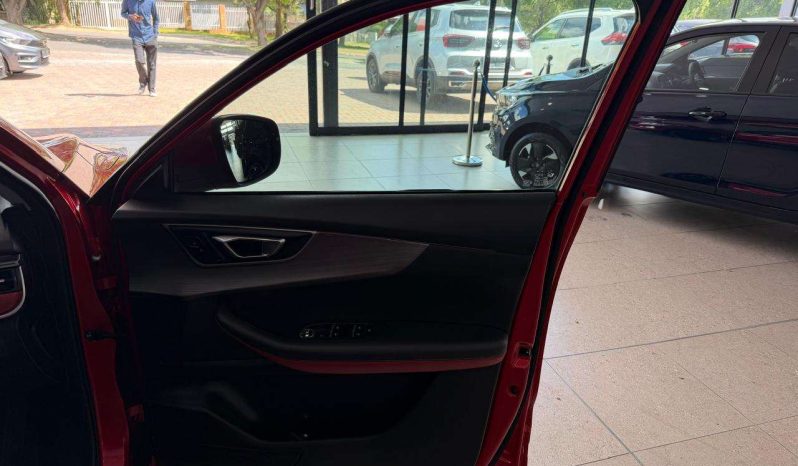 
								Chery TIGGO 4 TIGGO 4 PRO 1.5T ELITE SE CVT full									