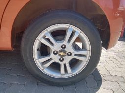 
										Chevrolet Aveo 1.6 L 5-Door full									