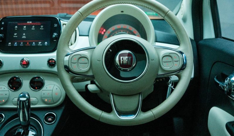 
								Fiat 500 0.9 Dolcevita At full									