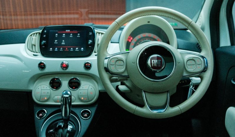 
								Fiat 500 0.9 Dolcevita At full									
