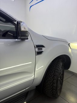 
										Ford Everest 2.0 Bi Turbo Ltd 4X4 At full									