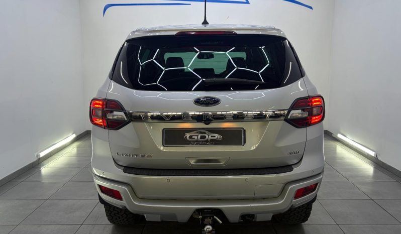 
								Ford Everest 2.0 Bi Turbo Ltd 4X4 At full									