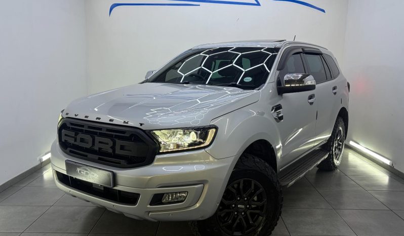 
								Ford Everest 2.0 Bi Turbo Ltd 4X4 At full									