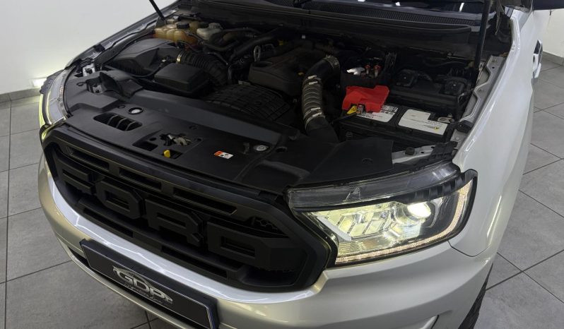 
								Ford Everest 2.0 Bi Turbo Ltd 4X4 At full									