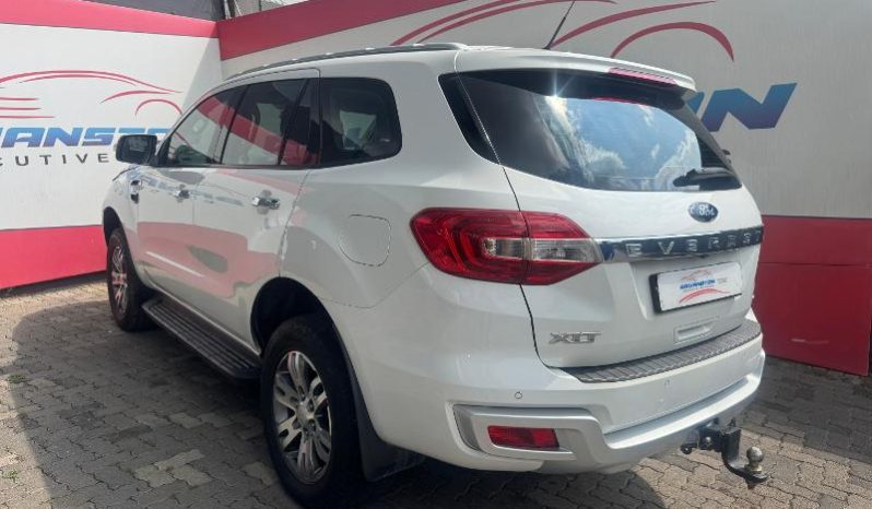 
								Ford Everest 3.2 Tdci Xlt 4X4 At full									