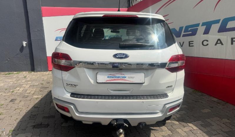 
								Ford Everest 3.2 Tdci Xlt 4X4 At full									