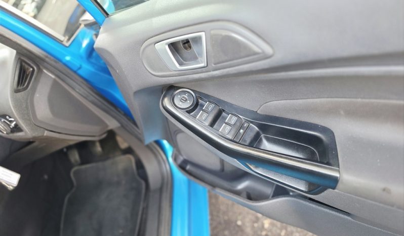 
								Ford Fiesta 1.0 Ecoboost Trend Esp full									