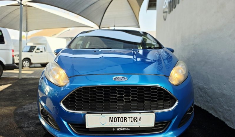 
								Ford Fiesta 1.0 Ecoboost Trend Esp full									