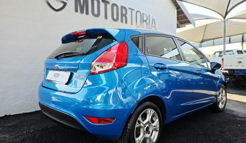 
								Ford Fiesta 1.0 Ecoboost Trend Esp full									
