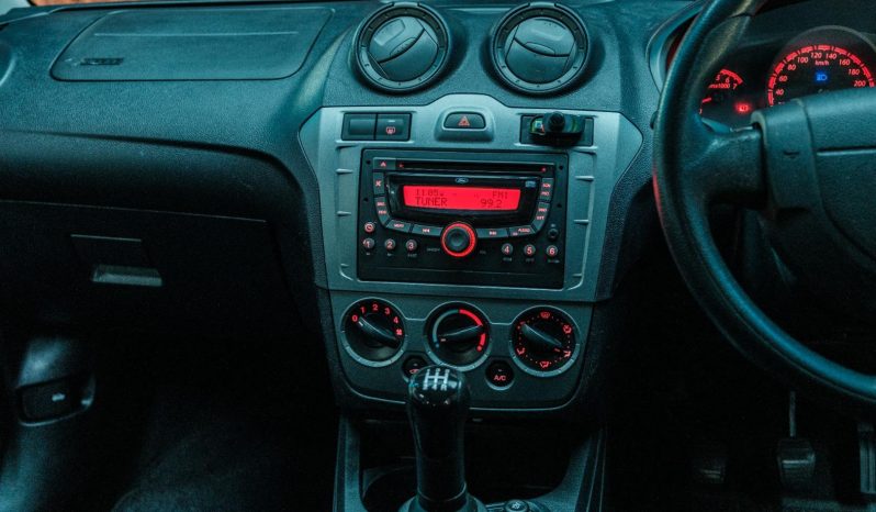 
								Ford Figo 1.4 Trend full									
