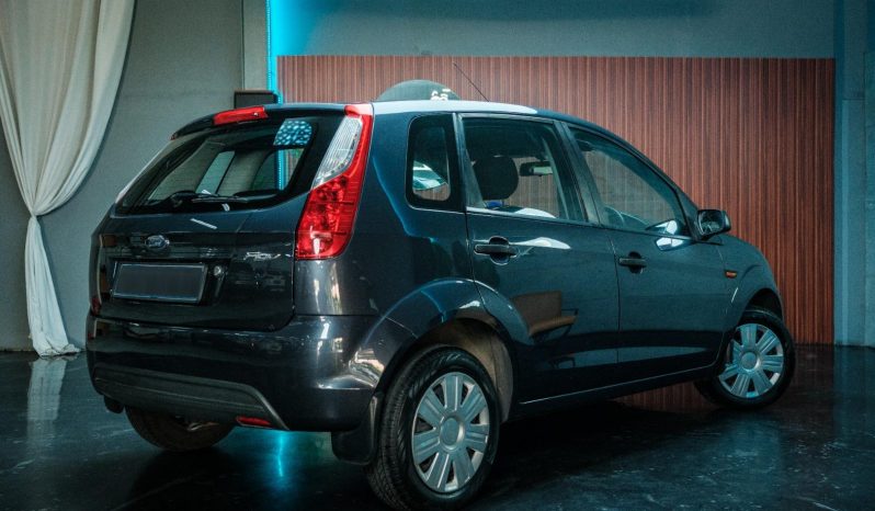 
								Ford Figo 1.4 Trend full									