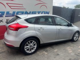 Ford Focus 1.0 Ecoboost Trend 5-Door
