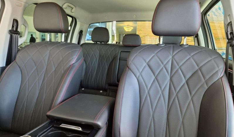 
								FOTON TUNLAND V7 DCAB 4X2 full									