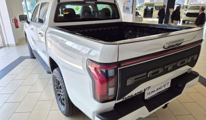 
								FOTON TUNLAND V7 DCAB 4X2 full									