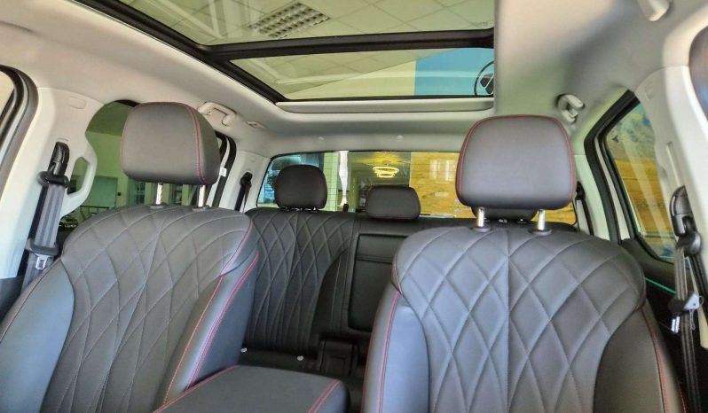 
								FOTON TUNLAND V9 DCAB 4X4 LTD full									