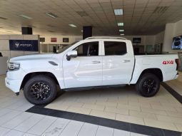 
										FOTON TUNLAND V9 DCAB 4X4 LTD full									
