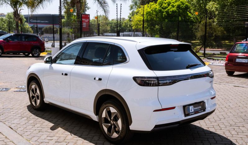 
								Geely E5 Aspire full									