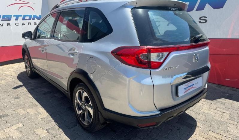 
								Honda Br-V 1.5 Comfort Cvt full									