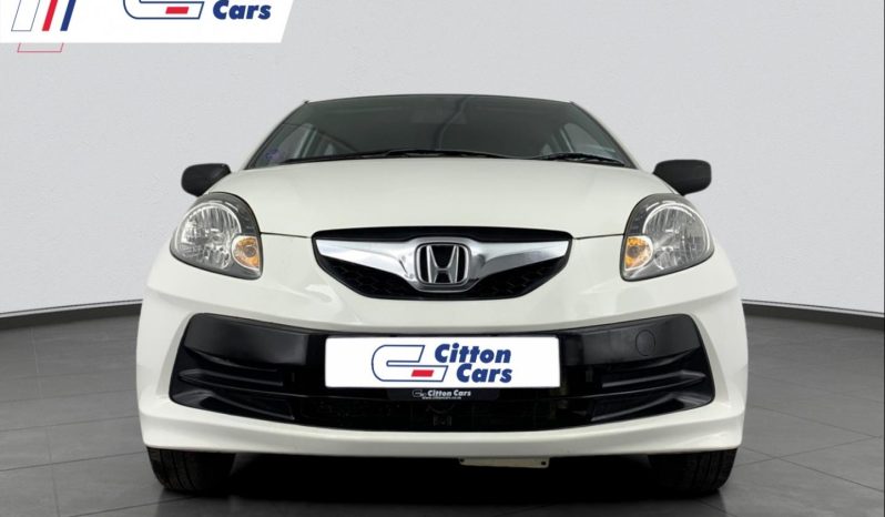 
								Honda Brio 1.2 Trend full									