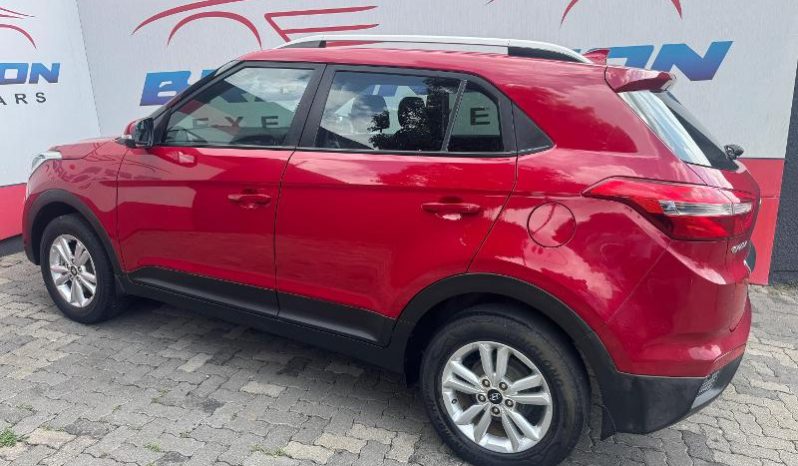 
								Hyundai Creta 1.6 Executive full									
