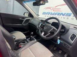 
										Hyundai Creta 1.6 Executive full									