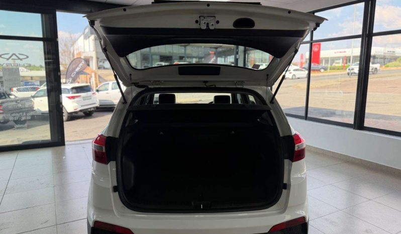 
								Hyundai CRETA CRETA 1.6 EXECUTIVE A/T full									