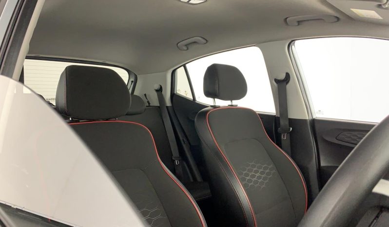 
								Hyundai Grand I10 1.2 Premium At full									
