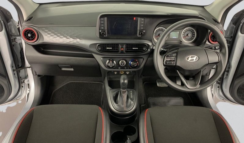 
								Hyundai Grand I10 1.2 Premium At full									
