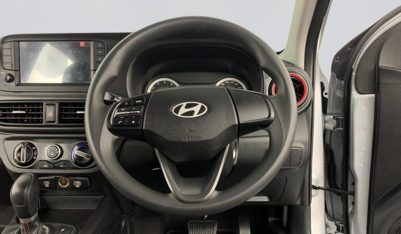 
								Hyundai Grand I10 1.2 Premium At full									