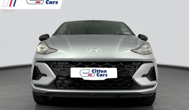 
								Hyundai Grand I10 1.2 Premium At full									