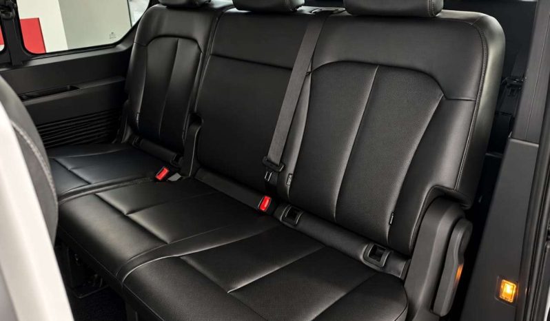 
								Hyundai H-1/STARIA STARIA 2.2D EXECUTIVE A/T full									