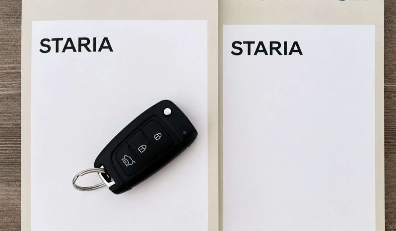 
								Hyundai H-1/STARIA STARIA 2.2D EXECUTIVE A/T full									