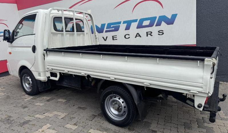 
								Hyundai H100 Bakkie 2.6D Deck full									