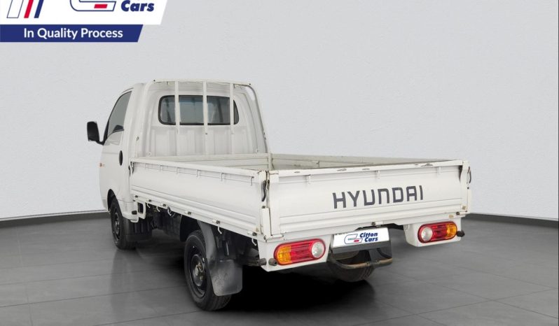 
								Hyundai H100 Bakkie 2.6D Deck full									
