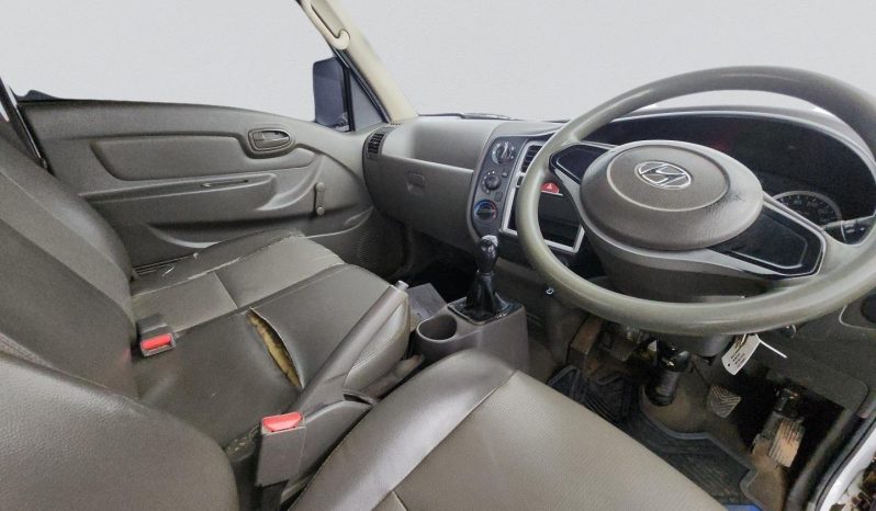 
								Hyundai H100 Bakkie 2.6D Deck full									