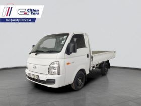 Hyundai H100 Bakkie 2.6D Deck