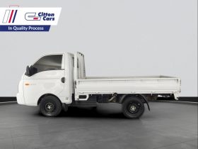Hyundai H100 Bakkie 2.6D Deck