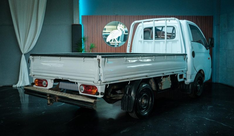 
								Hyundai H100 Bakkie 2.6D Deck Ac full									