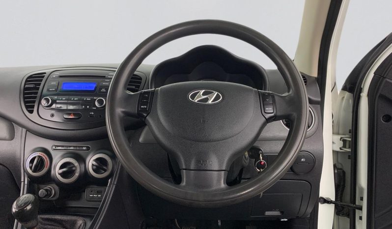 
								Hyundai I10 1.1 Motion full									