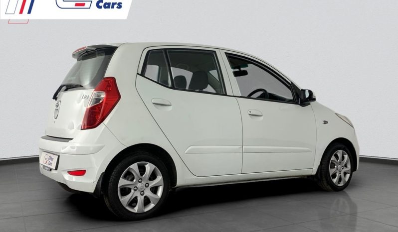 
								Hyundai I10 1.1 Motion full									