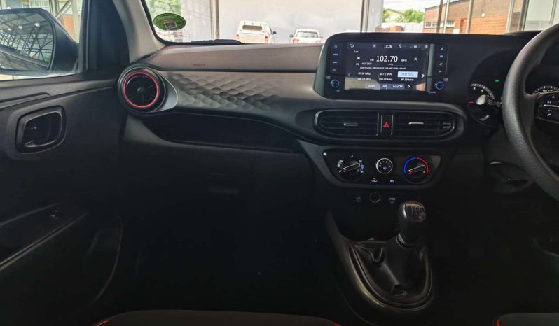 
								Hyundai i10 / i20 / i30 GRAND i10 1.0 MOTION/PREMIUM full									