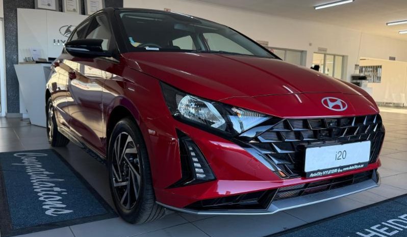 
								Hyundai I20 1.4 Executive At full									