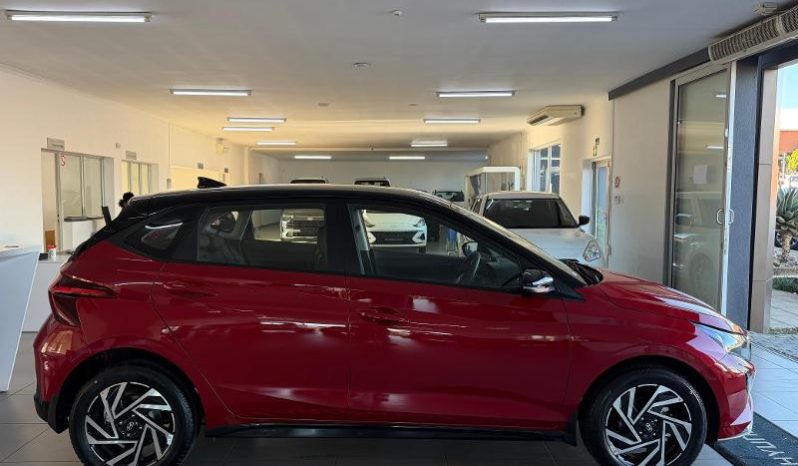 
								Hyundai I20 1.4 Executive At full									