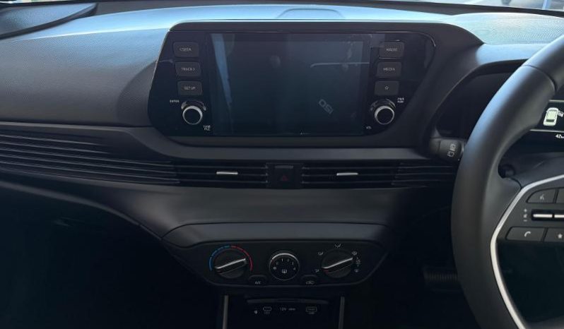 
								Hyundai I20 1.4 Executive At full									