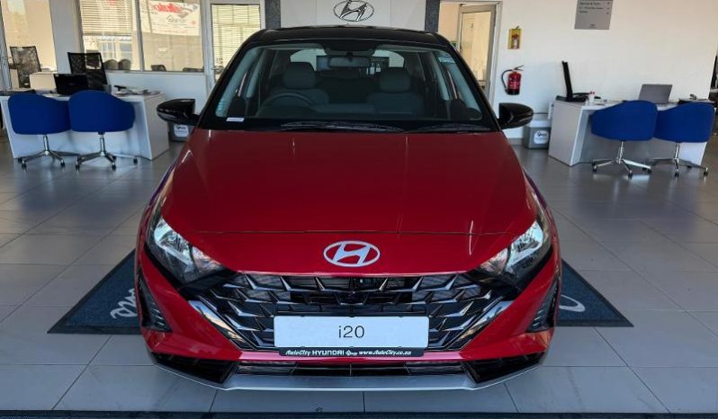 
								Hyundai I20 1.4 Executive At full									
