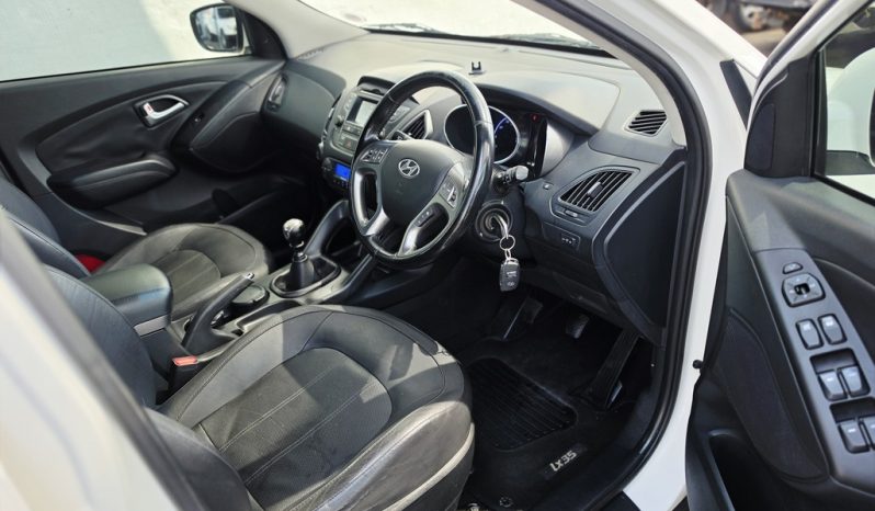 
								Hyundai IX35 2.0 Executive Special Edt 4X2 full									