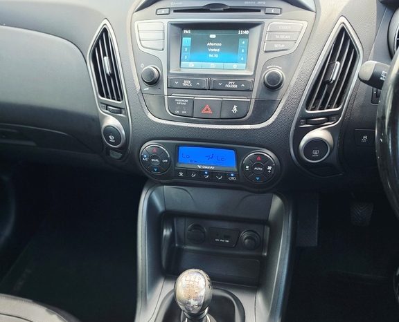 
								Hyundai IX35 2.0 Executive Special Edt 4X2 full									