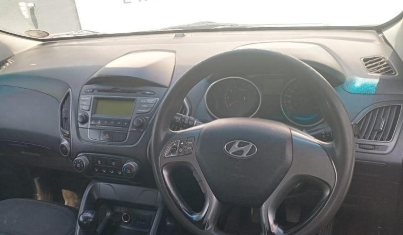 
								Hyundai IX35 2.0 Premium 4X2 full									