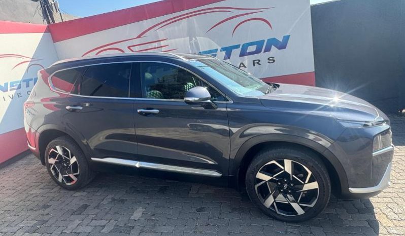 
								Hyundai Santa Fe 2.2 Crdi 4X4 Elite 7 Seater At full									