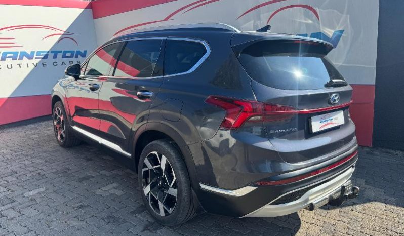 
								Hyundai Santa Fe 2.2 Crdi 4X4 Elite 7 Seater At full									
